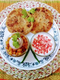 পনির কুলচা (paneer kulcha recipe in Bengali) রেসিপির প্রধান ছবি
