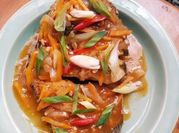 Gambar gurame asam manis pedas
