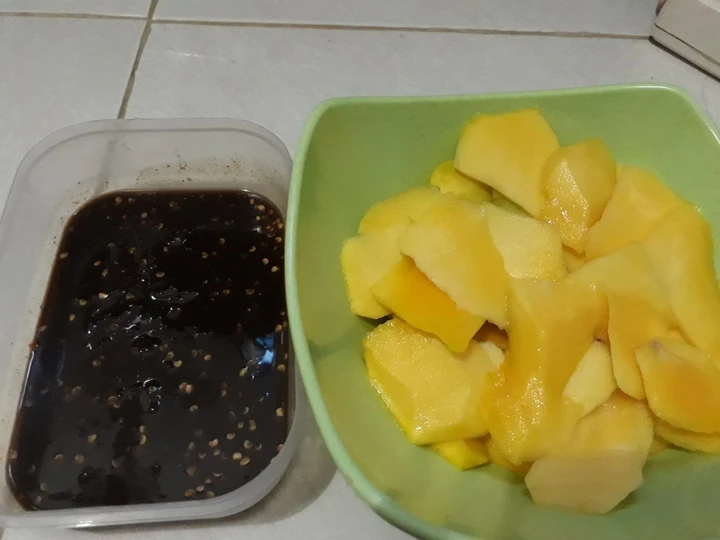 Cara Mudah Membuat Resep Rujak Petis Terasi Tuban yang Lezat Anti Ribet, Bikin Ngiler