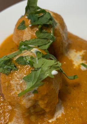 A picture of Malai kofta.