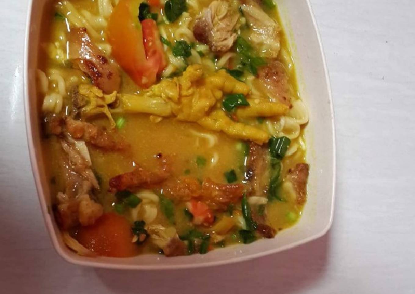 Soto ayam & ceker ayam ala mama rere