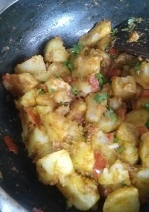 A picture of Aloo dum.