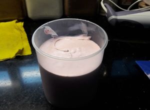 Una foto de Helado keto de mix de frutos del bosque