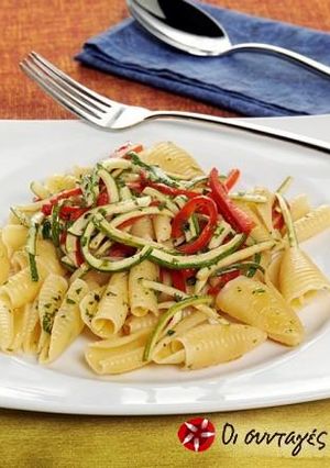 Φωτογραφία της συνταγής Barilla Castellane με πιπεριές και κολοκυθάκια