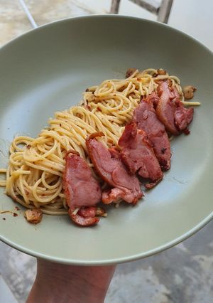 Foto resep Spaghetti aglio olio with smoked duck