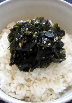 A picture of Wakame ‘Tsukudani’.