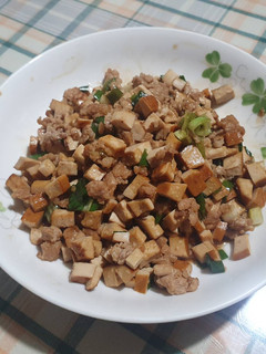 肉末炒豆干 的食譜成品照片
