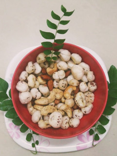 A picture of Kaju special Farali Namkeen.
