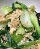 奶油蒜炒青江菜加蛋