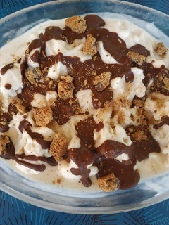 Una foto de Helado saludable de plátano y chocolate