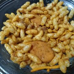 A picture of Jhatpat bhel.