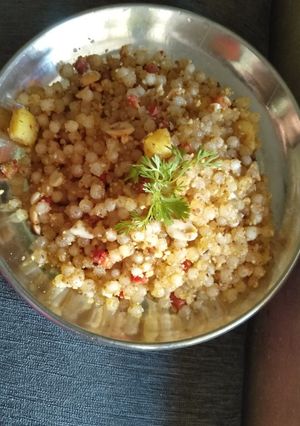 साबूदाने की खिचड़ी (Sabudana ki khichdi recipe in hindi) रेसिपी मुख्य फोटो