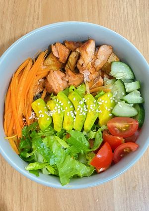 Foto resep Salmon Poke Bowl