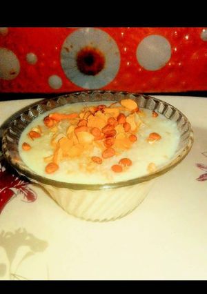 खोये की खीर (Khoye ki kheer recipe in hindi) रेसिपी मुख्य फोटो