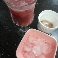 A picture of Falsa juice.