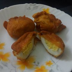 A picture of Egg bhaji.