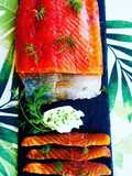 Salmón marinado con remolacha