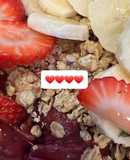Açaí com Frutas e Granola
