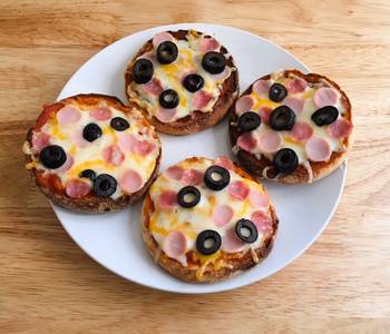 Ultimate Making Recipe English Muffin Pizzas Delicious