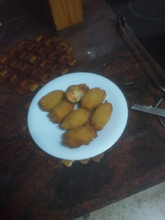 Una foto de Croquetas de zanahoria, jamón cocido y queso majorero