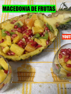 Una foto de Macedonia de frutas
