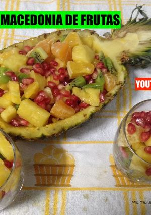 Una foto de Macedonia de frutas