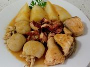 Una foto de pulpo guisado