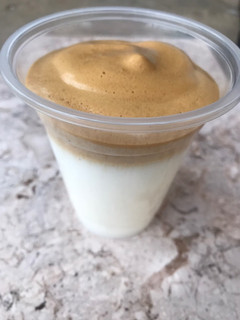 A picture of Dolgana Coffee.