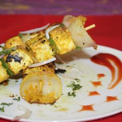 Paneer tikaa A picture of Paneer tikaa.