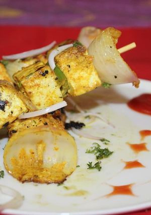 A picture of Paneer tikaa.