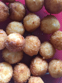 Una foto de Albóndigas de queso