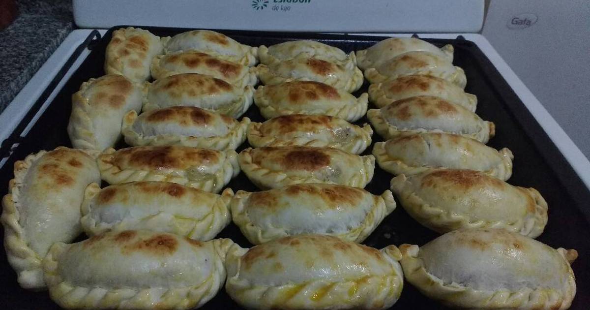 Empanadas de carne cortada a cuchillo BIEN JUGOSAS ) Receta de