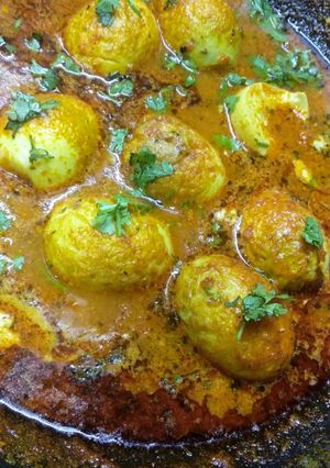 A picture of Masala egg curry.