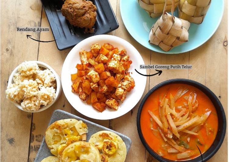 Resep Unik Sajian Lebaran (Sayur labu siam,sambel goreng,roti pisang) Paling Enak