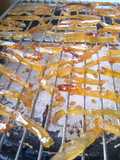 Cáscaras de naranja confitadas