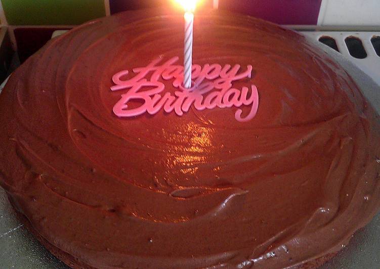 Vickys Chocolate Birthday Cake, GF DF EF SF NF