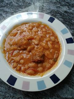 Una foto de Alubias con chorizo