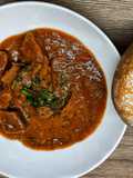 Rindsgulasch „Wiener Art“