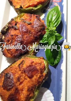 Foto di Peperoni km zero ripieni con pelato misto km zero di fantasia in friggitrice ad aria 👩‍🍳🏡🇮🇹🦁