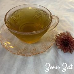 Bronze Chrysanthemum Tea A picture of Bronze Chrysanthemum Tea.