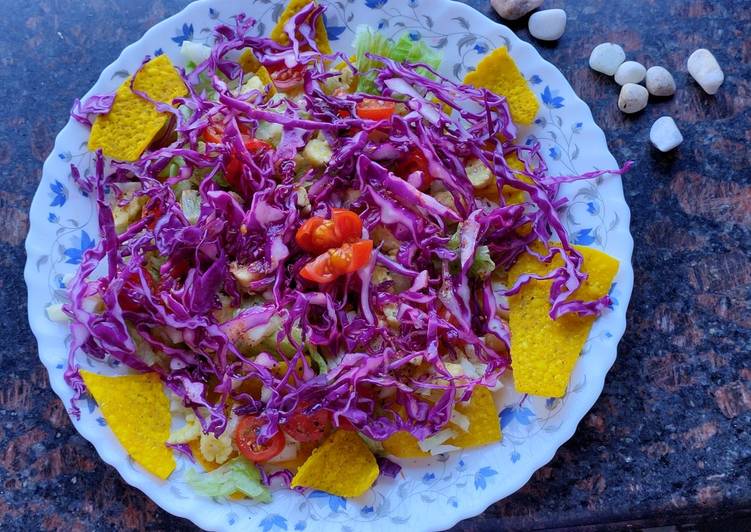 Purple cabbage nachos salad