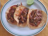 Charales en salsa de guajillo