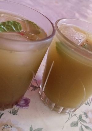 વરીયાળી અને હોમમેઈડ શેરડીનો રસ રેસીપી મુખ્ય ફોટો