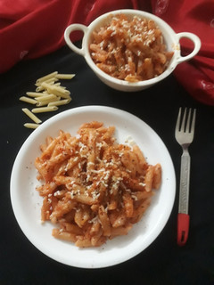 पास्ता मसाला (pasta masala recipe in Hindi) रेसिपी मुख्य फोटो