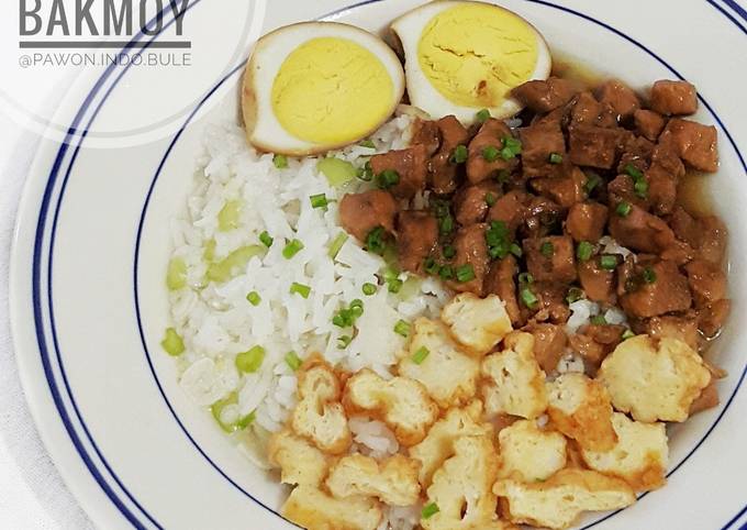 Simple Way to Make Speedy Nasi Bakmoy