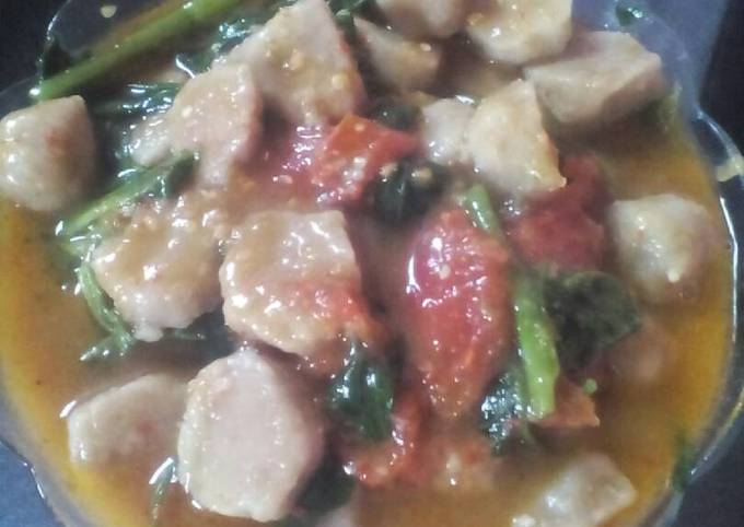 Resep Tumis kangkung baso pedas mantap Anti Gagal