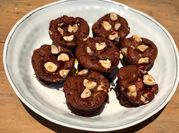 Une photo de noisettes muffin