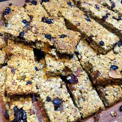 A picture of No Sugar Muesli Bars.