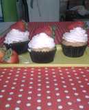 Cupcakes de chocolate blanco y fresas