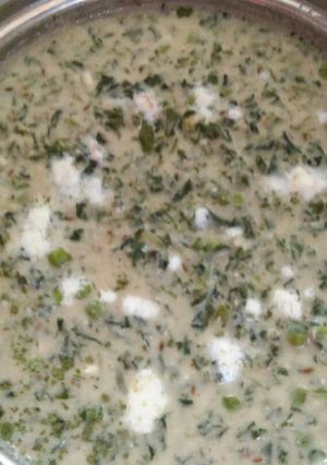 A picture of Methi Matar Malai.